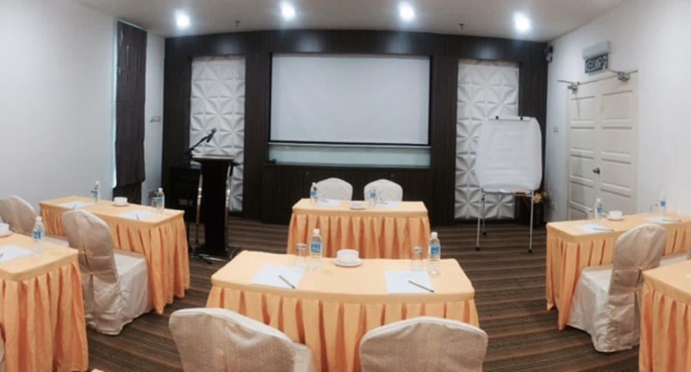 Midcity Hotel Malacca