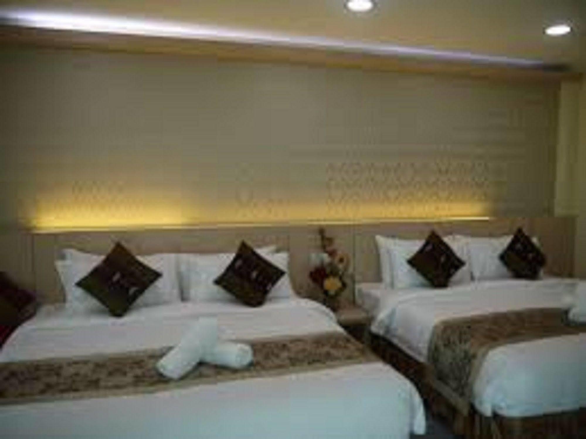 Midcity Hotel 4*